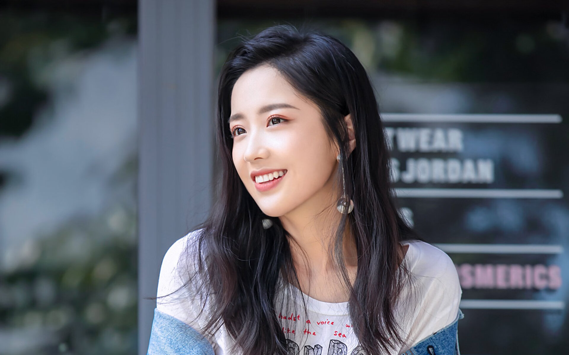 《青年选手崭露头角:电竞舞台的未来之星》,2020全国电竞青年挑战赛