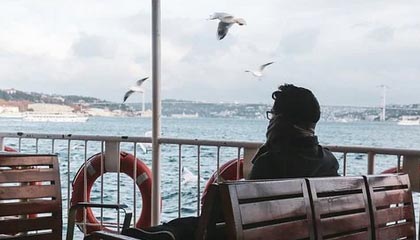 九游下载官网-斯密斯：在战术调整中贡献巨大，带领全黑队迎接新挑战，sime斯密