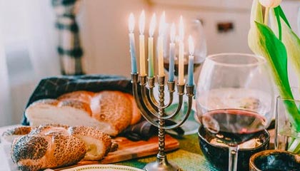 九游下载官网-斯密斯：在战术调整中贡献巨大，带领全黑队迎接新挑战，sime斯密