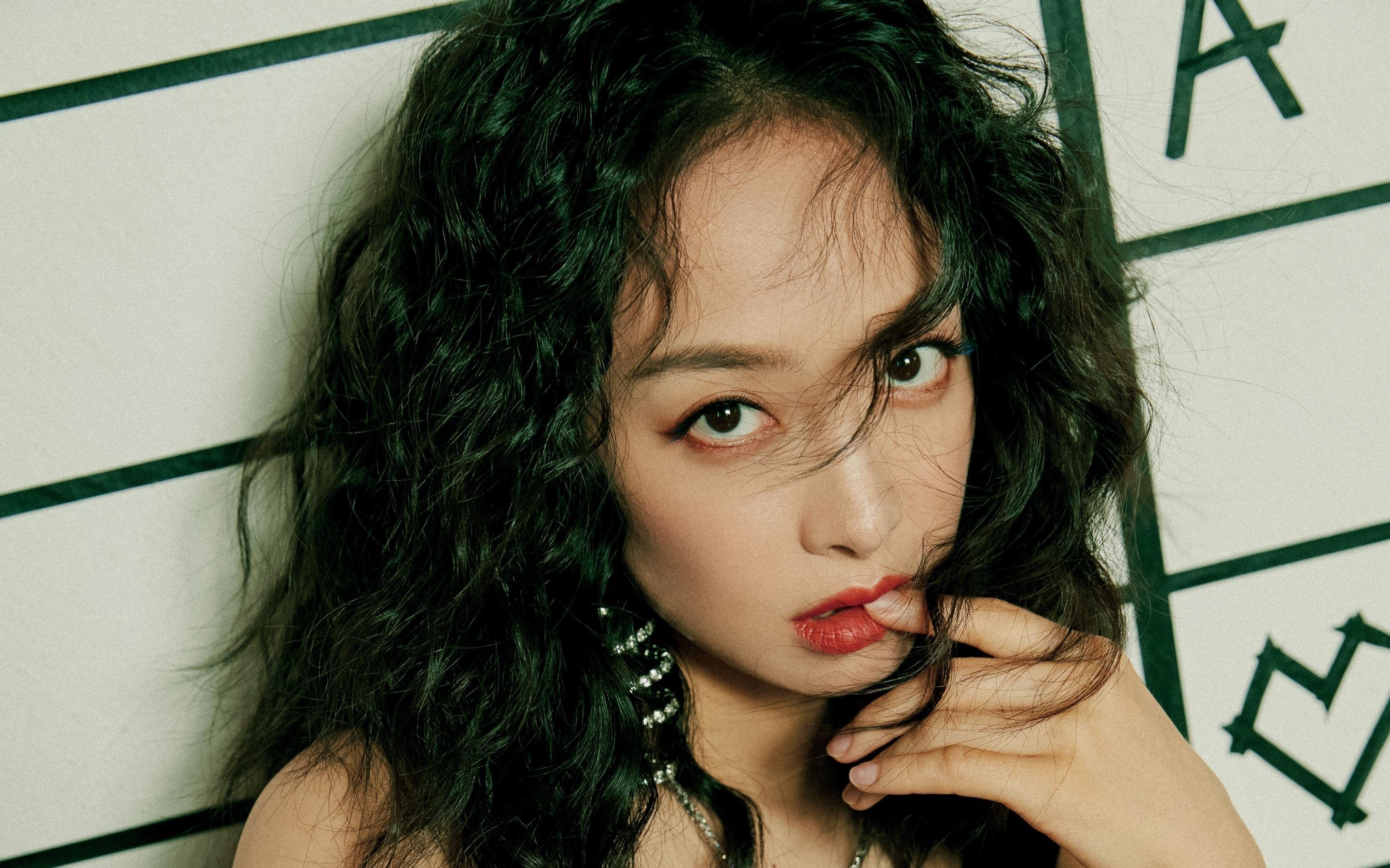 “英超绿茵场上的精彩瞬间不断涌现”,英超绿色球衣的俱乐部