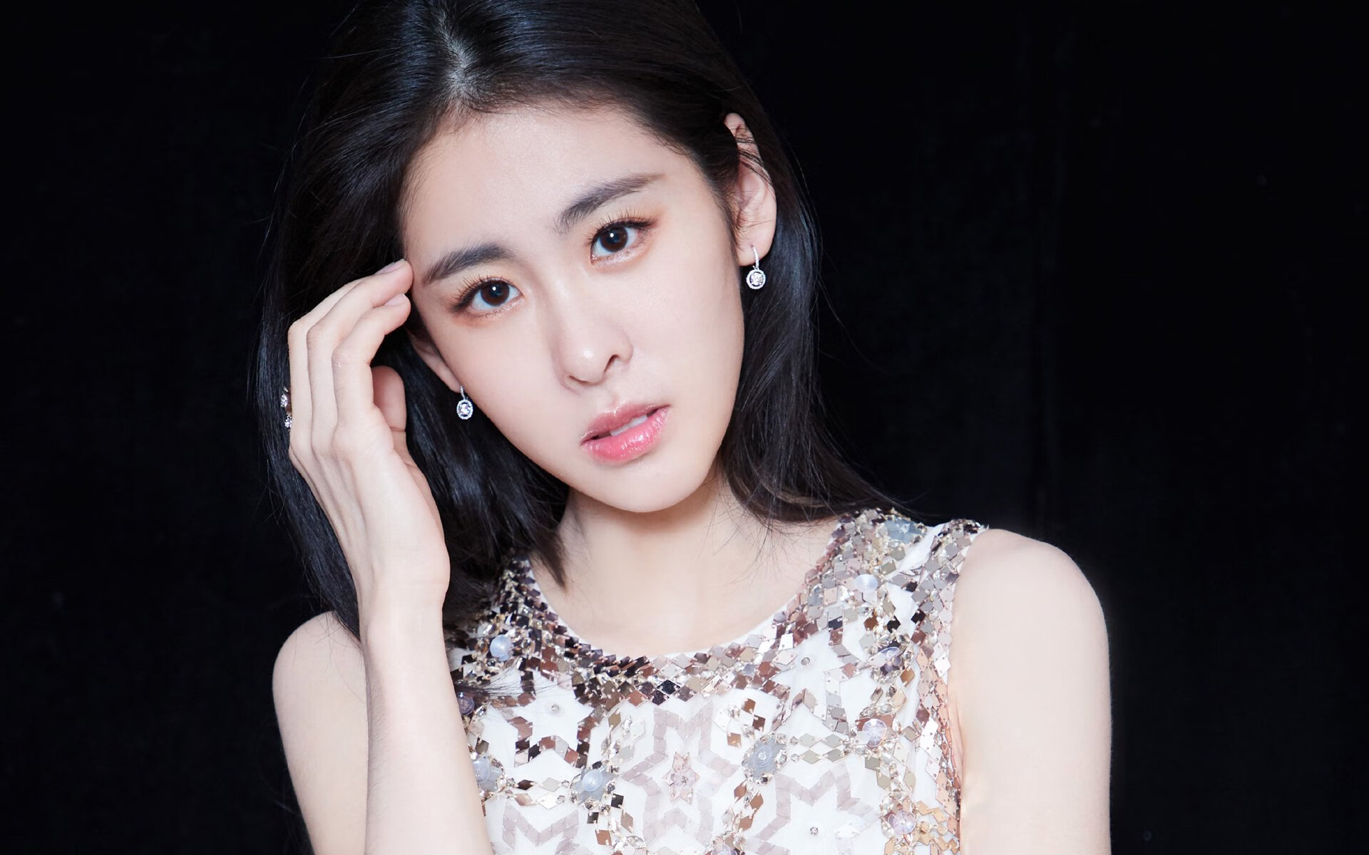 《2025电竞行业新政策发布,引领行业健康发展》,未来20年电竞发展趋势