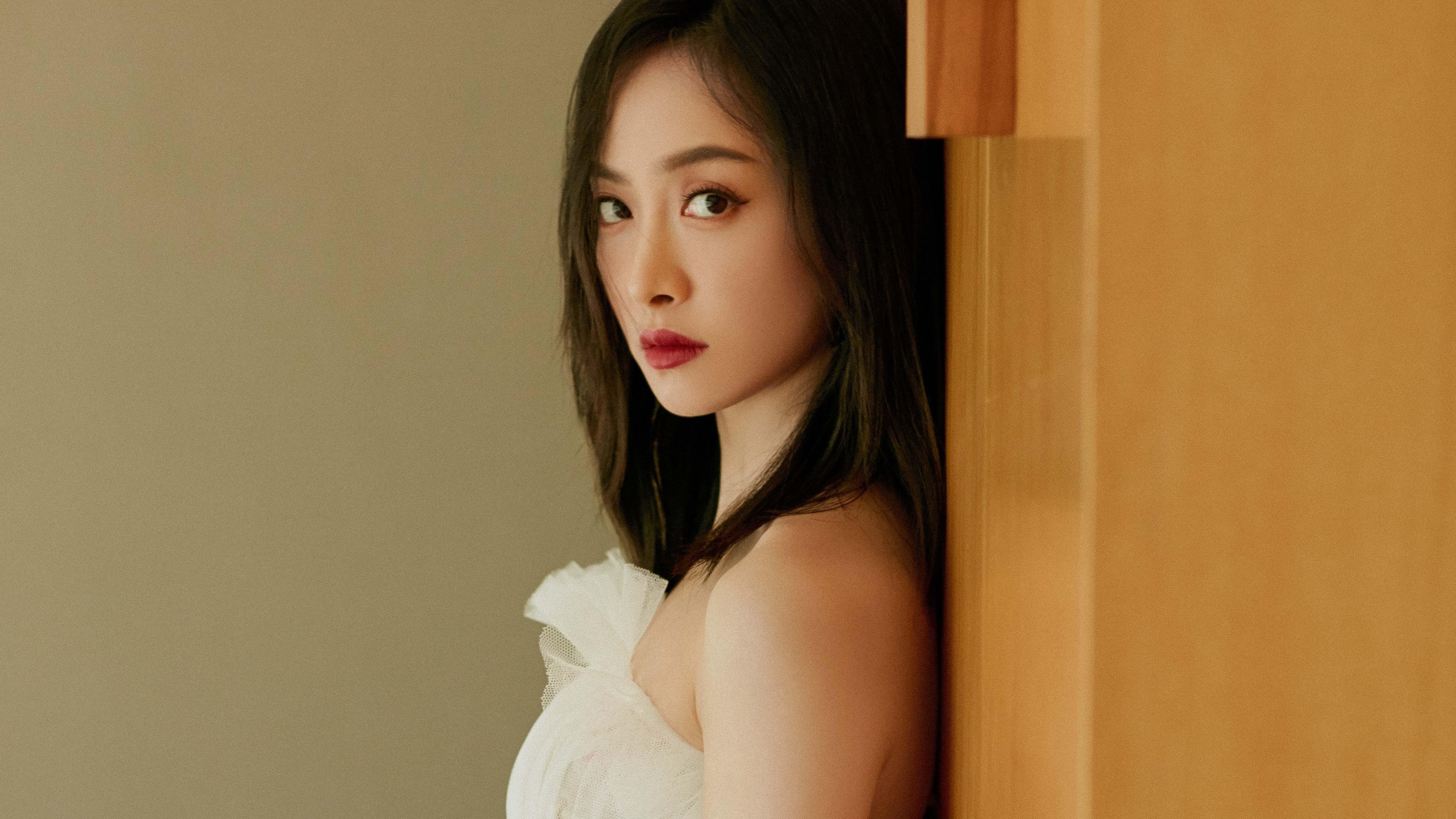 《强阵容对决:极具看点的顶级战队对决》,阵容强大下一句是什么